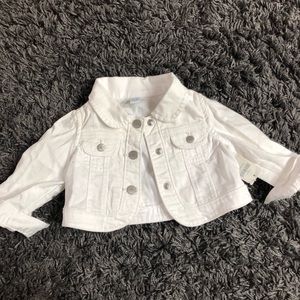 New Baby Gap white denim jacket 6-12